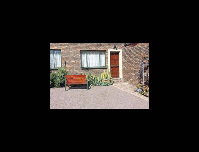 1 bed property to rent in THE REEDS